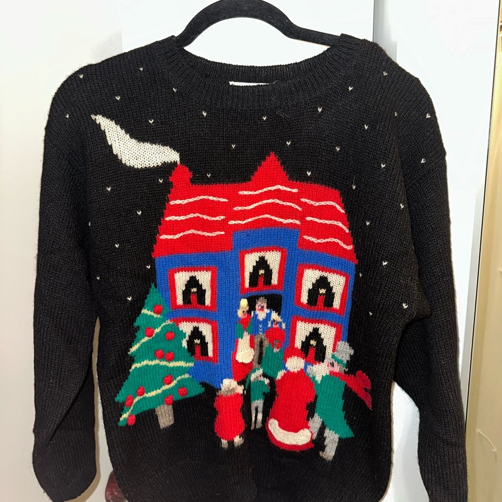 Vintage Robert Scoot Christmas
Wool sweater